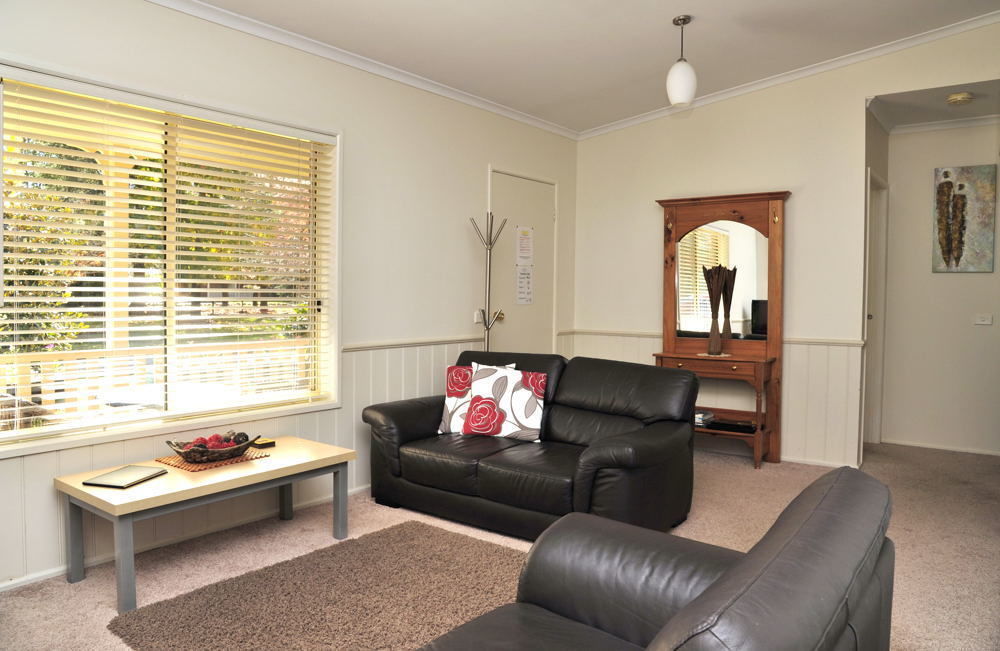 The Birch House - Silver Birches Accommodation 브라이트 외부 사진